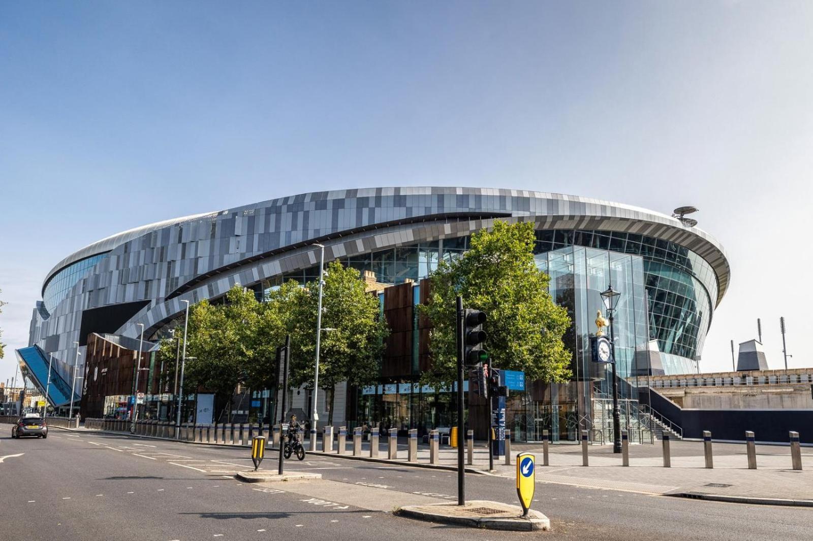 Modern Home With Driveway Parking For 2 Vehicles, Near Tottenham Hotspur Stadium, White Hart Lane Train Station Londra Dış mekan fotoğraf